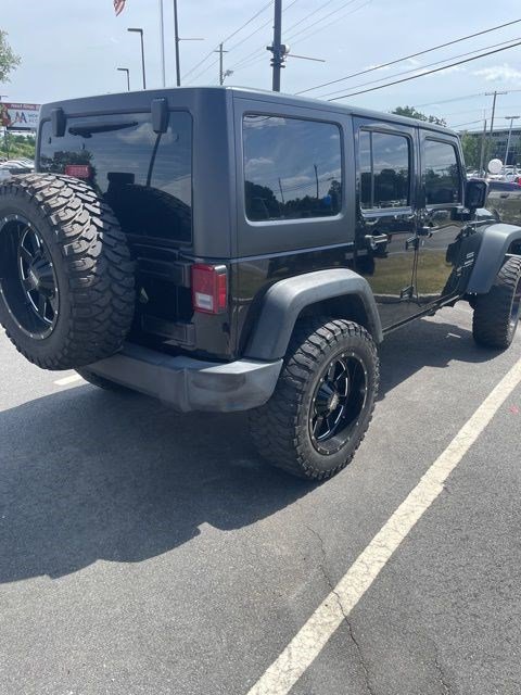 Used 2017 Jeep Wrangler Unlimited Sport w/ Connectivity Group AWD/4WD image 3
