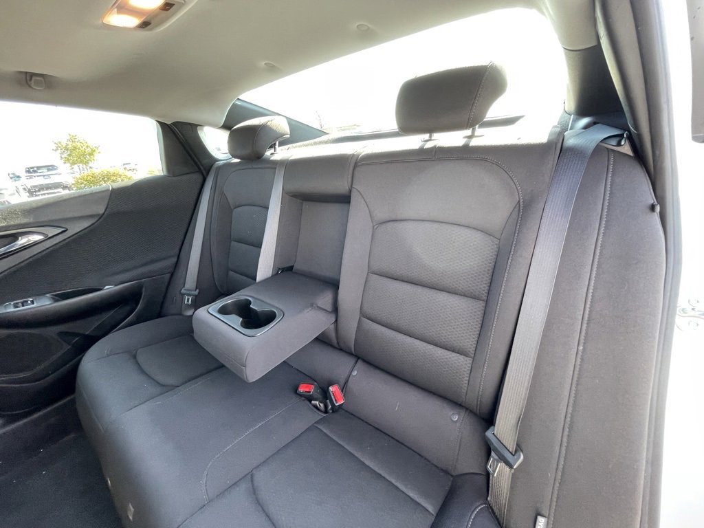 Used 2024 Chevrolet Malibu LT image 24