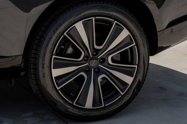 New 2026 Land Rover Range Rover SE AWD/4WD image 76