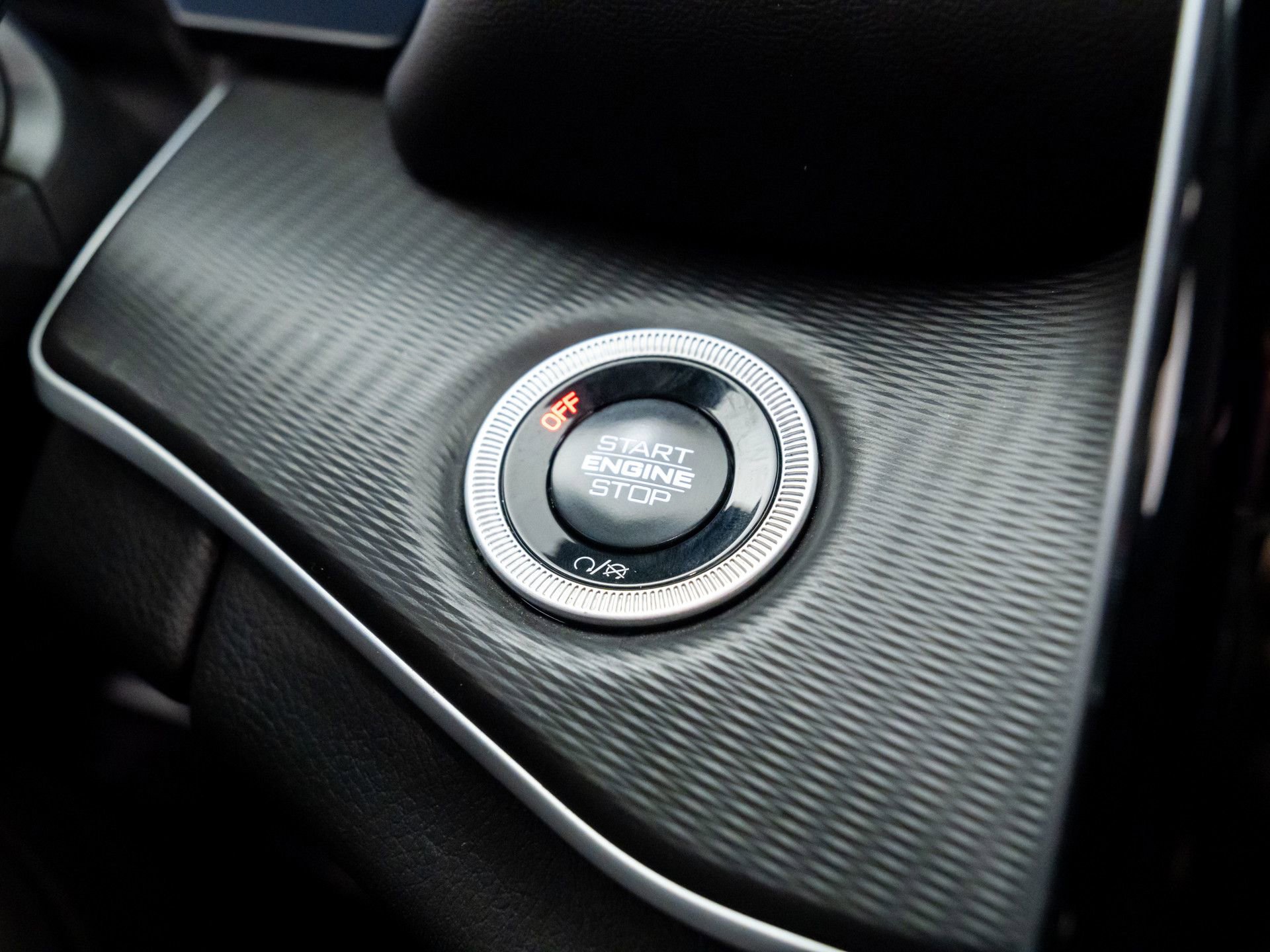 Used 2024 Jeep Grand Cherokee Altitude image 20