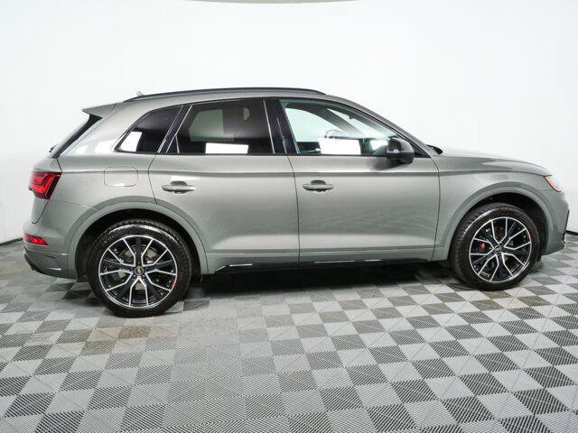 Used 2023 Audi SQ5 Premium Plus w/ Premium Plus Package AWD/4WD image 2
