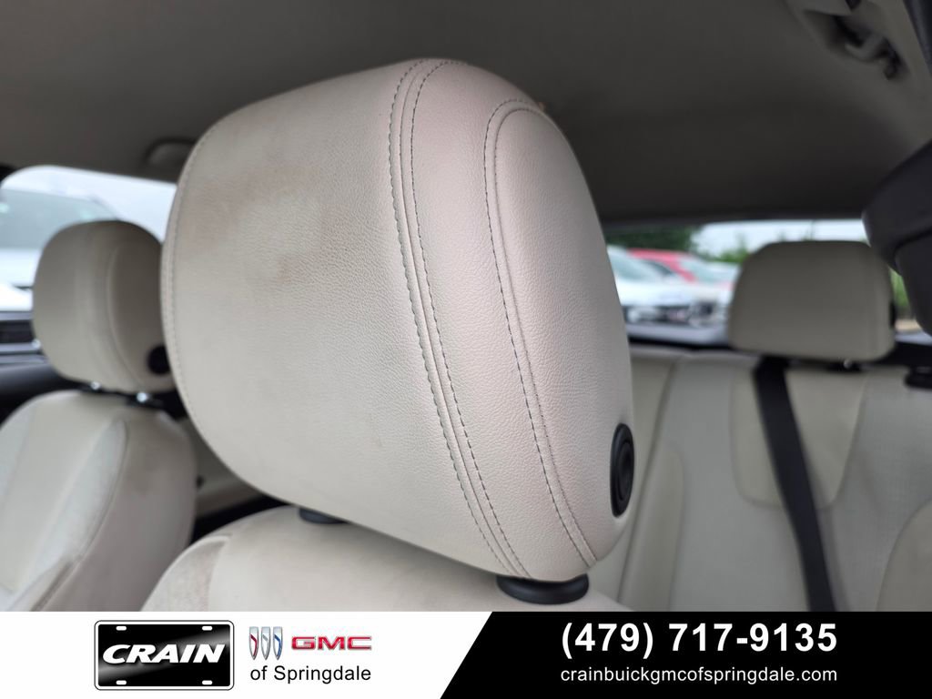Used 2025 Buick Encore GX Preferred FWD image 19