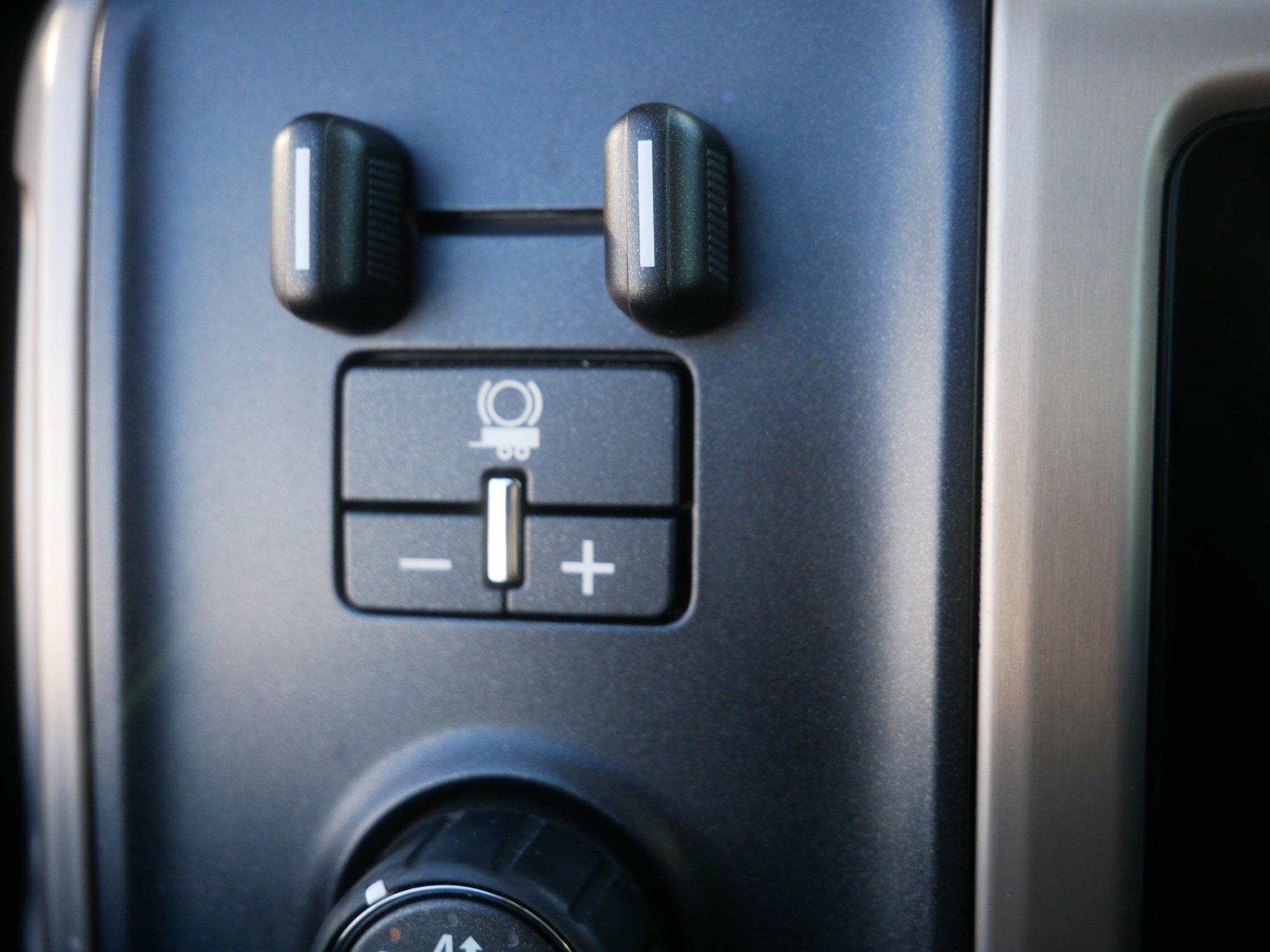 Used 2019 GMC Sierra 3500 Denali w/ Duramax Plus Package image 24