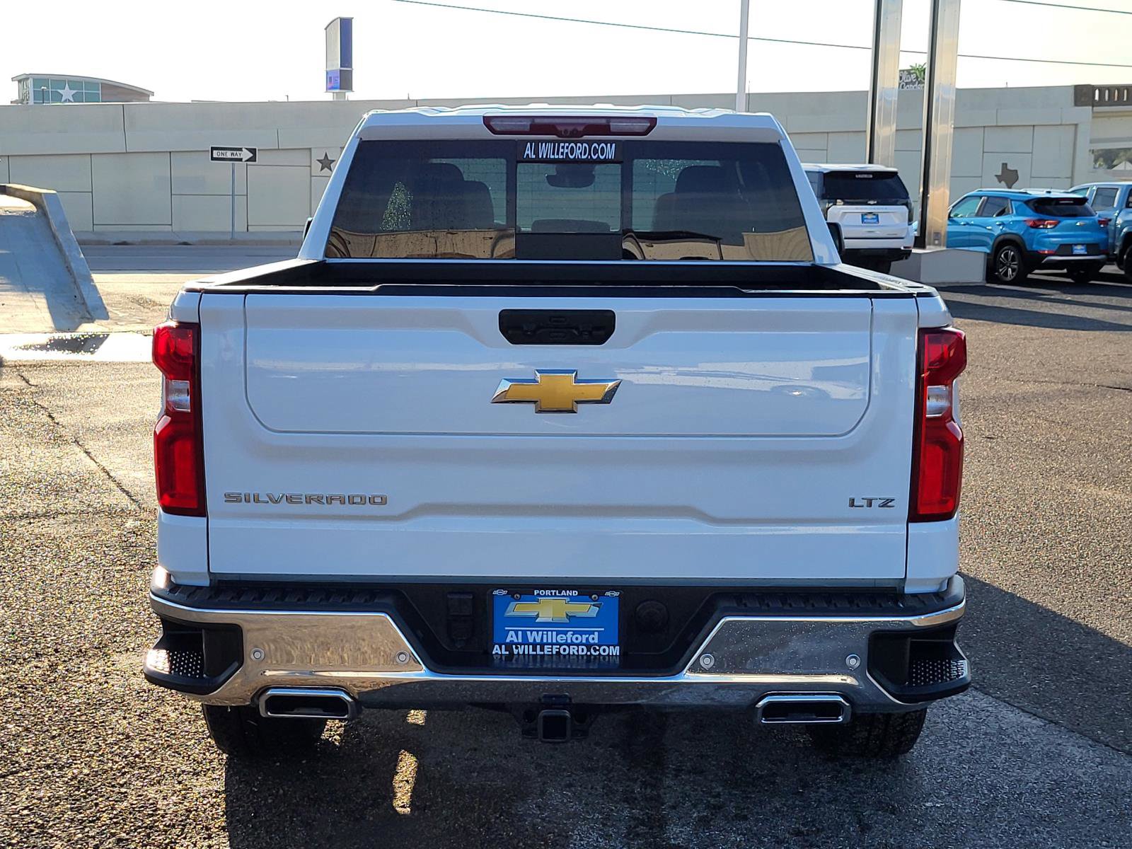 Used 2024 Chevrolet Silverado 1500 LTZ w/ Technology Package image 4