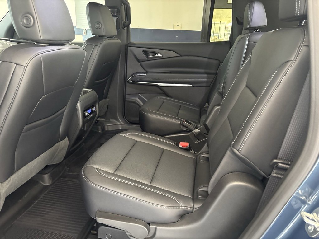 New 2026 Chevrolet Traverse LT w/ Driver Confidence Package image 28