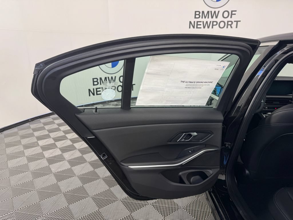 New 2026 BMW 330i xDrive Sedan w/ Premium Package AWD/4WD image 17