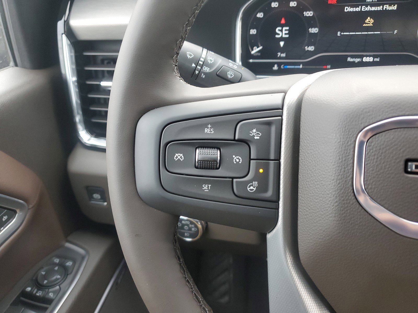 New 2025 GMC Sierra 2500 Denali image 24