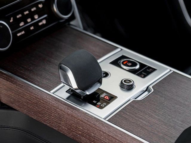 Used 2023 Land Rover Range Rover SE image 21