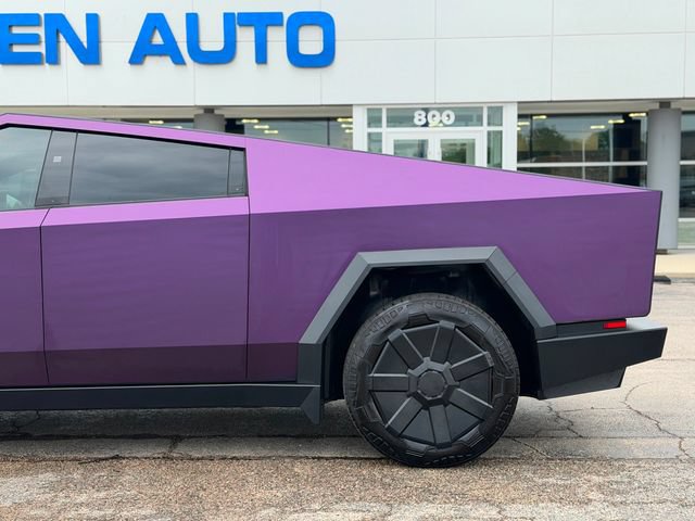 Used 2024 Tesla Cybertruck Cyberbeast AWD/4WD image 9