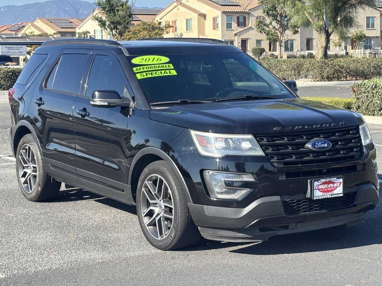 Used 2016 Ford Explorer Sport w/ Equipment Group 401A AWD/4WD image 1