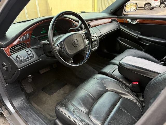 Used 2004 Cadillac De Ville Limousine FWD image 25