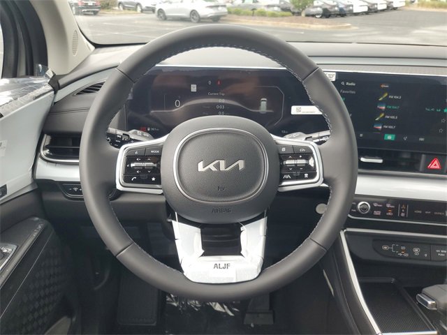 New 2026 Kia Carnival SX image 11