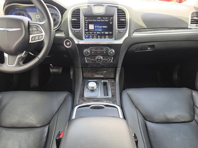 Used 2021 Chrysler 300 Touring L RWD image 24