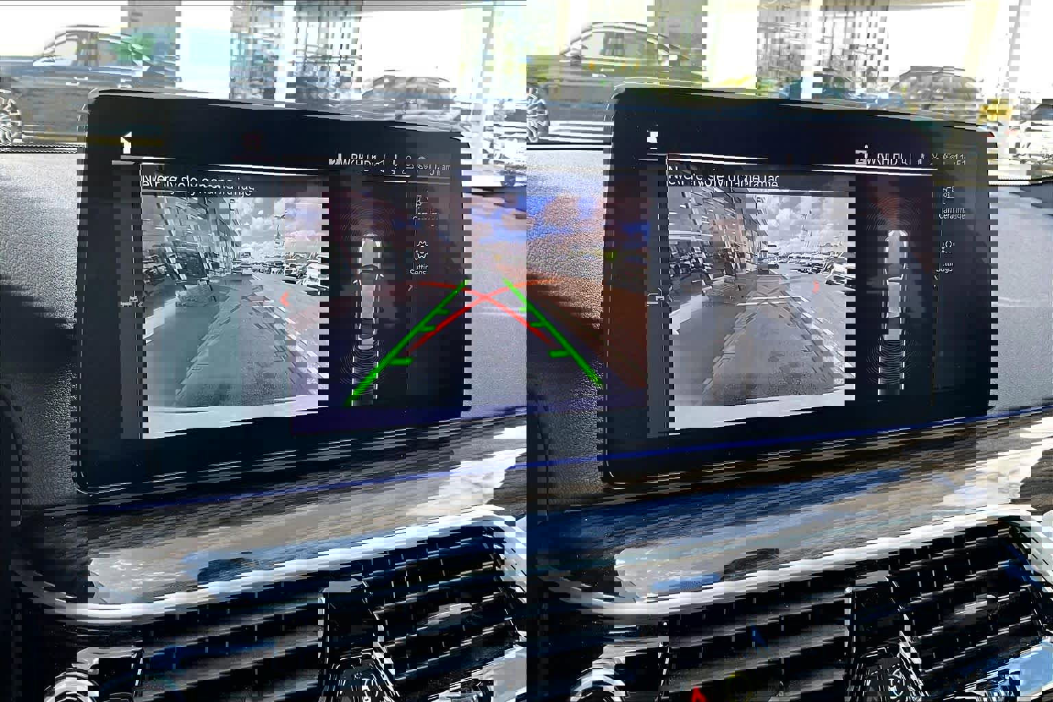 Used 2022 BMW 540i w/ Premium Package image 28