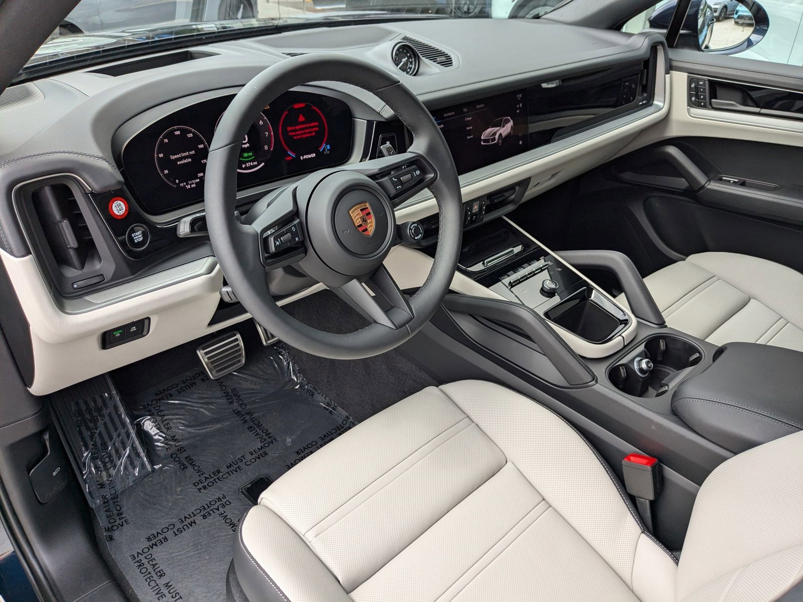 New 2025 Porsche Cayenne S image 4