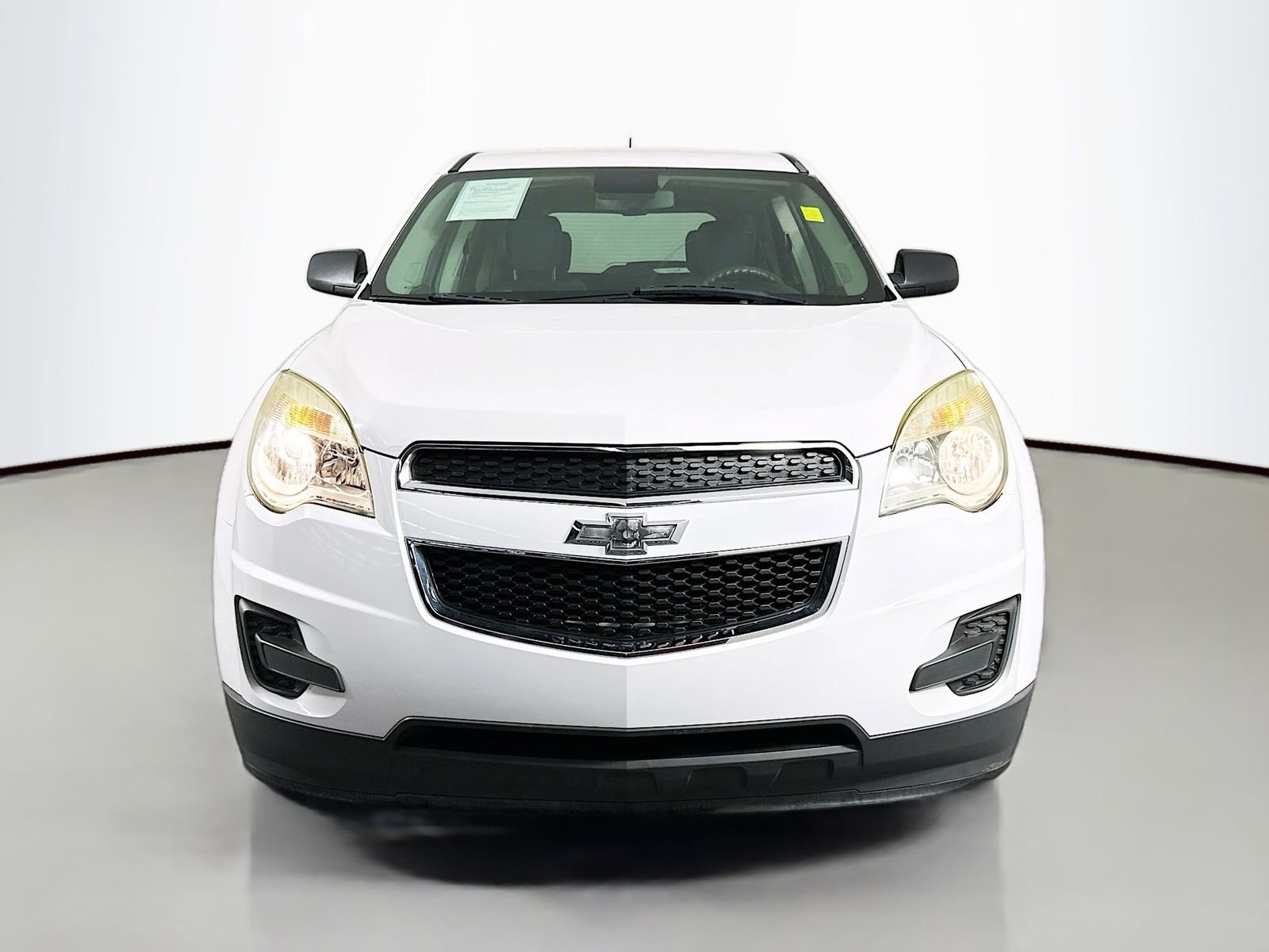 Used 2015 Chevrolet Equinox LS FWD image 2