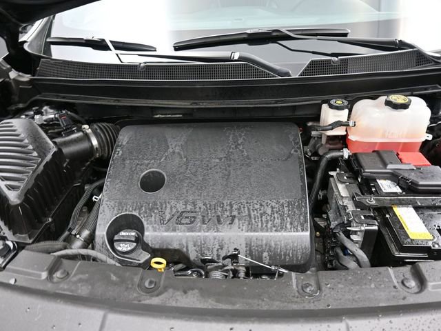 Used 2023 Chevrolet Traverse Premier w/ LPO, Cargo Package image 33