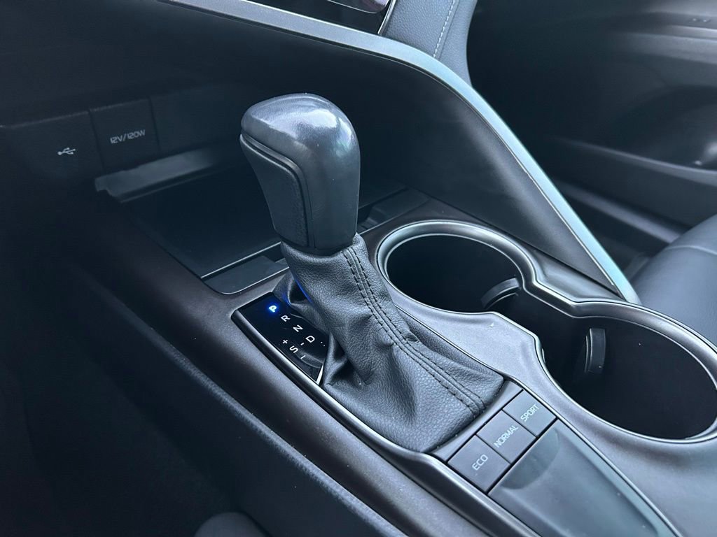 Used 2024 Toyota Camry SE image 27