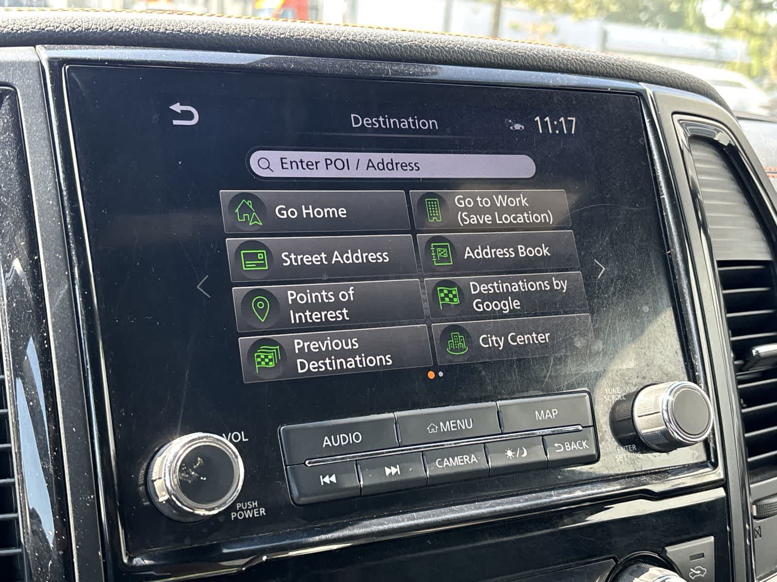 Used 2020 Nissan Titan PRO-4X w/ Pro-4x Convenience Package AWD/4WD image 16