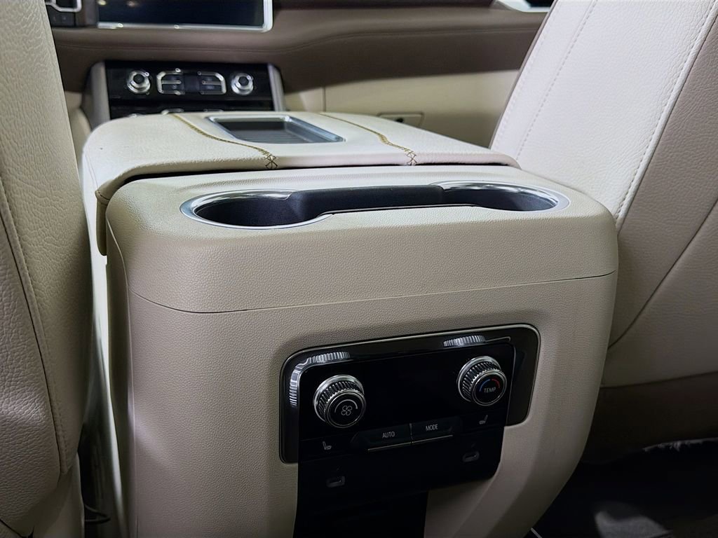 Used 2022 GMC Yukon Denali image 27