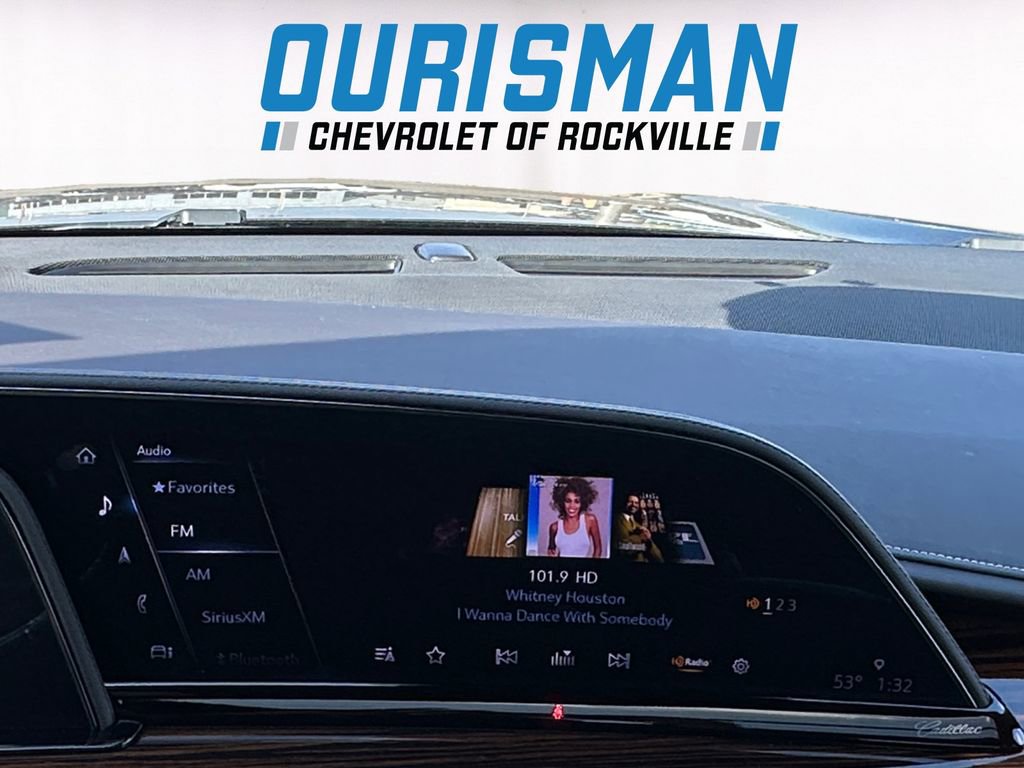 Used 2023 Cadillac Escalade Premium Luxury image 14