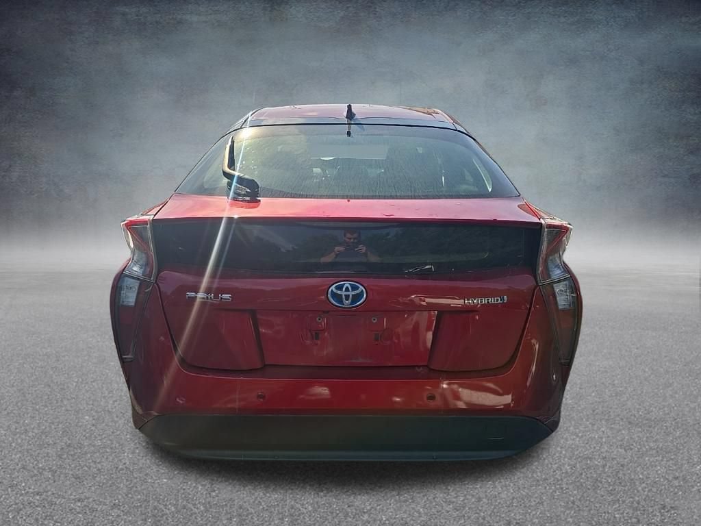 Used 2017 Toyota Prius Three FWD image 6