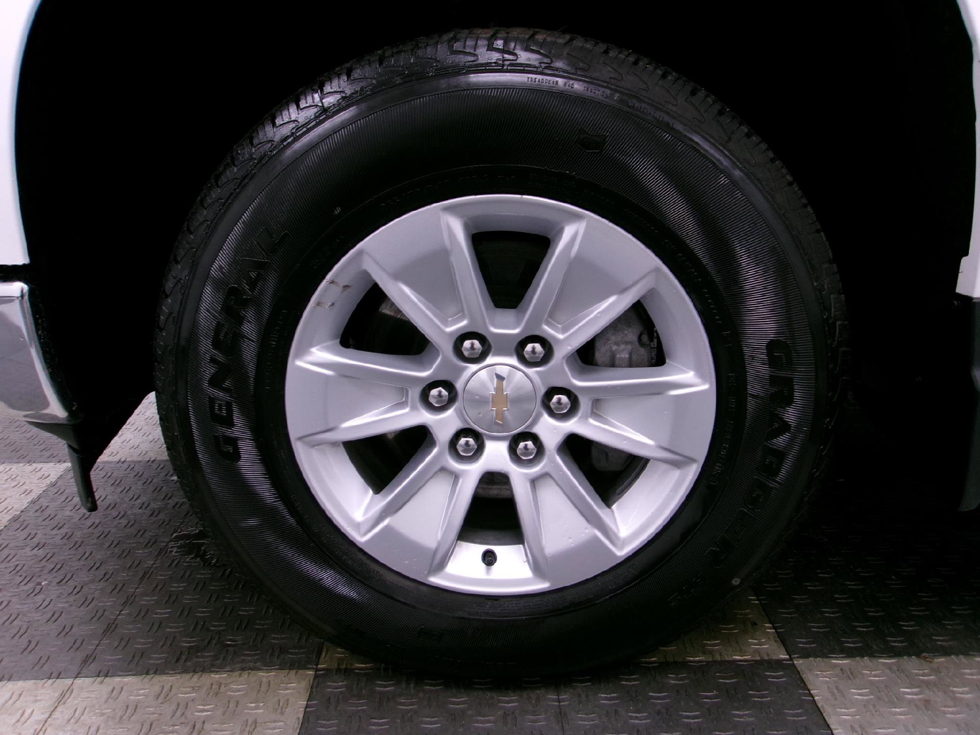 Certified 2024 Chevrolet Silverado 1500 W/T w/ WT Fleet Convenience Package image 15