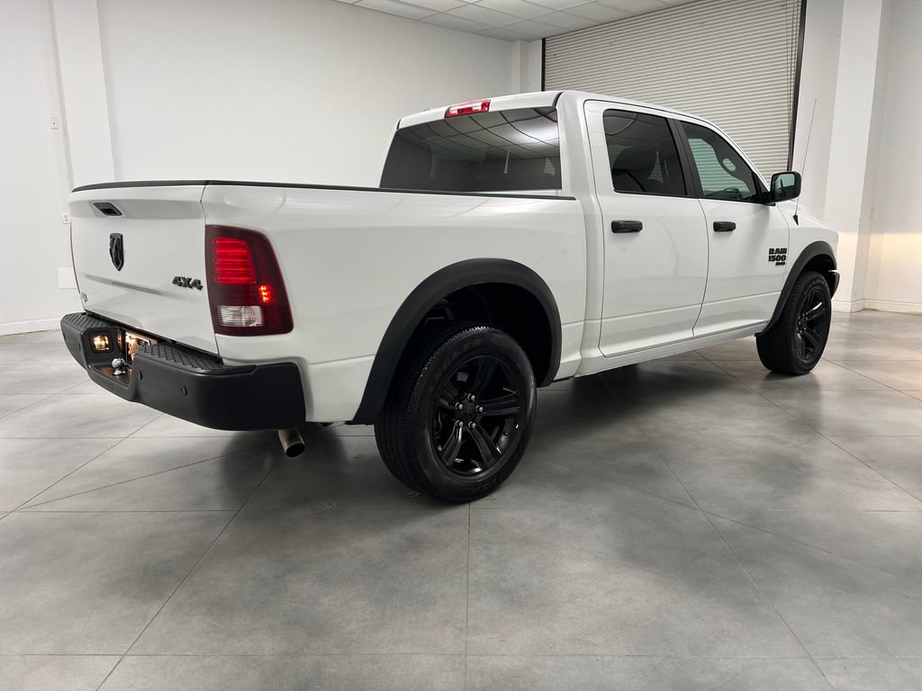 Used 2024 RAM 1500 Warlock AWD/4WD image 9