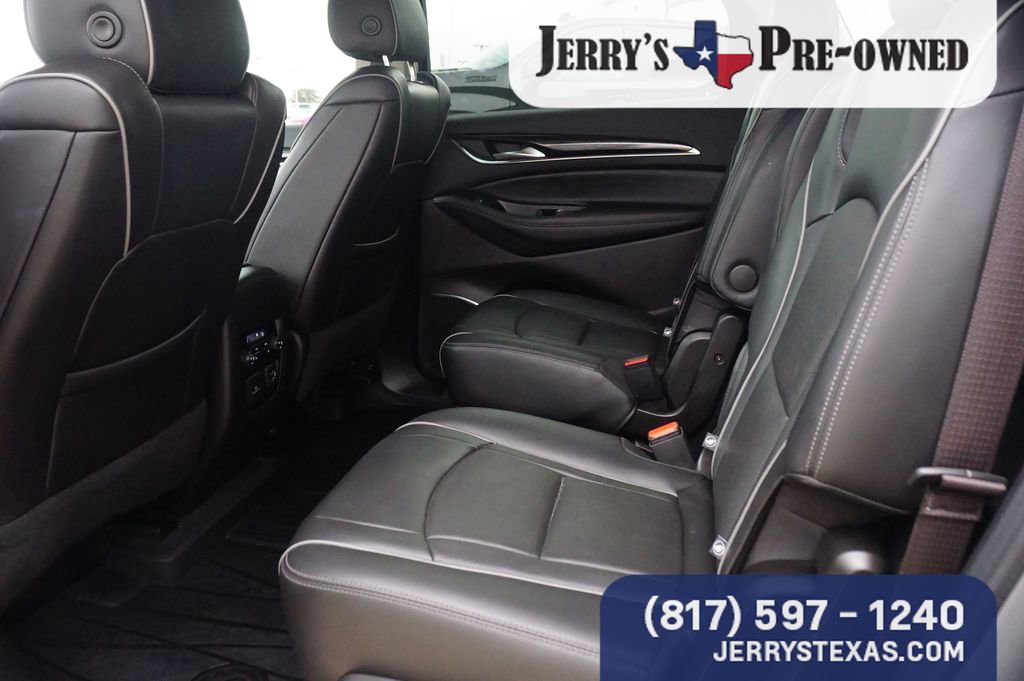 Used 2021 Buick Enclave Avenir w/ Avenir Technology Package image 21