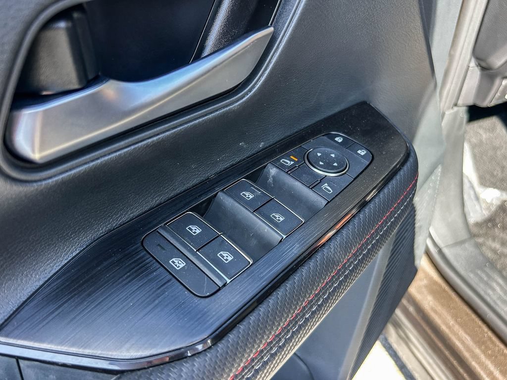 New 2026 Nissan Kicks SR FWD image 28