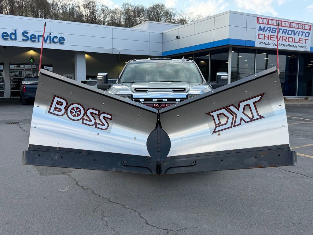 Used 2024 GMC Sierra 3500 Denali w/ Denali Reserve Package AWD/4WD image 4