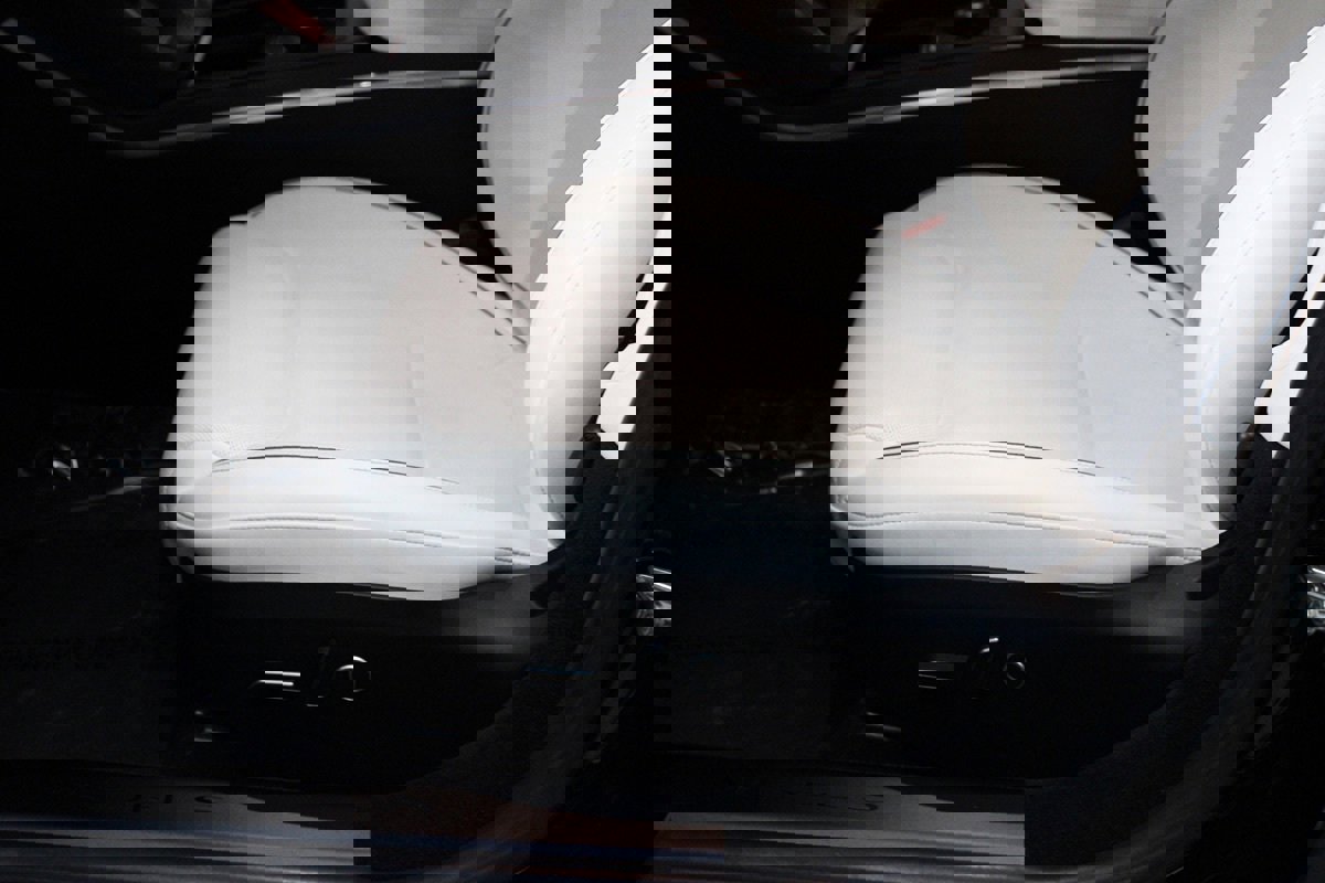 Used 2022 Tesla Model S Plaid image 20