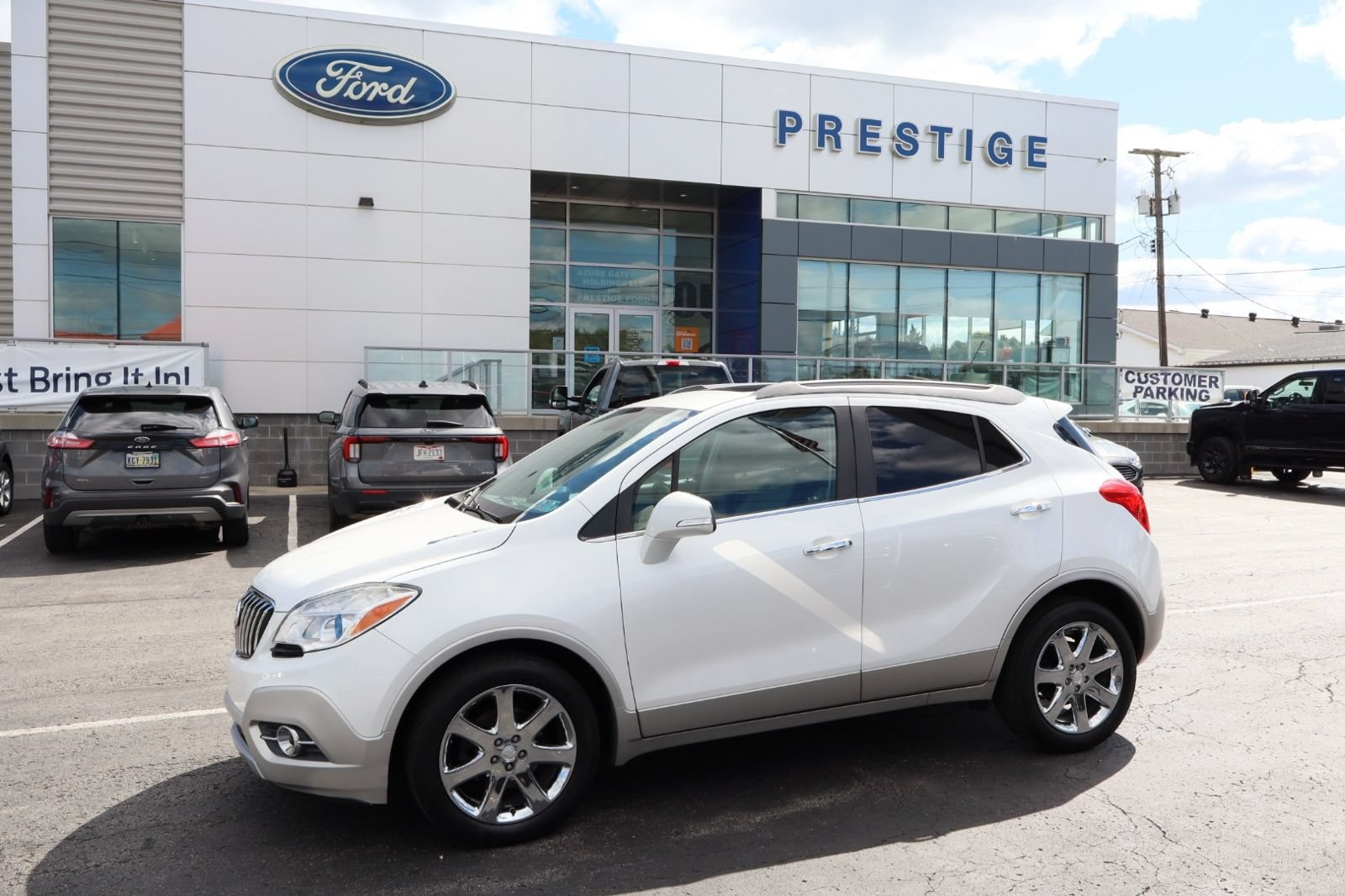 Used 2016 Buick Encore Leather w/ Experience Buick Package FWD image 3