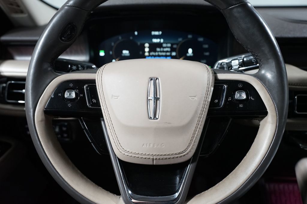 Used 2022 Lincoln Aviator Grand Touring w/ Equipment Group 301A image 13