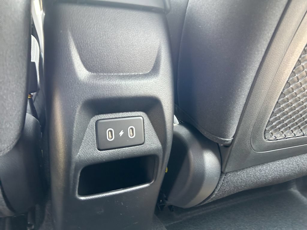 New 2026 Hyundai Venue SEL FWD image 17