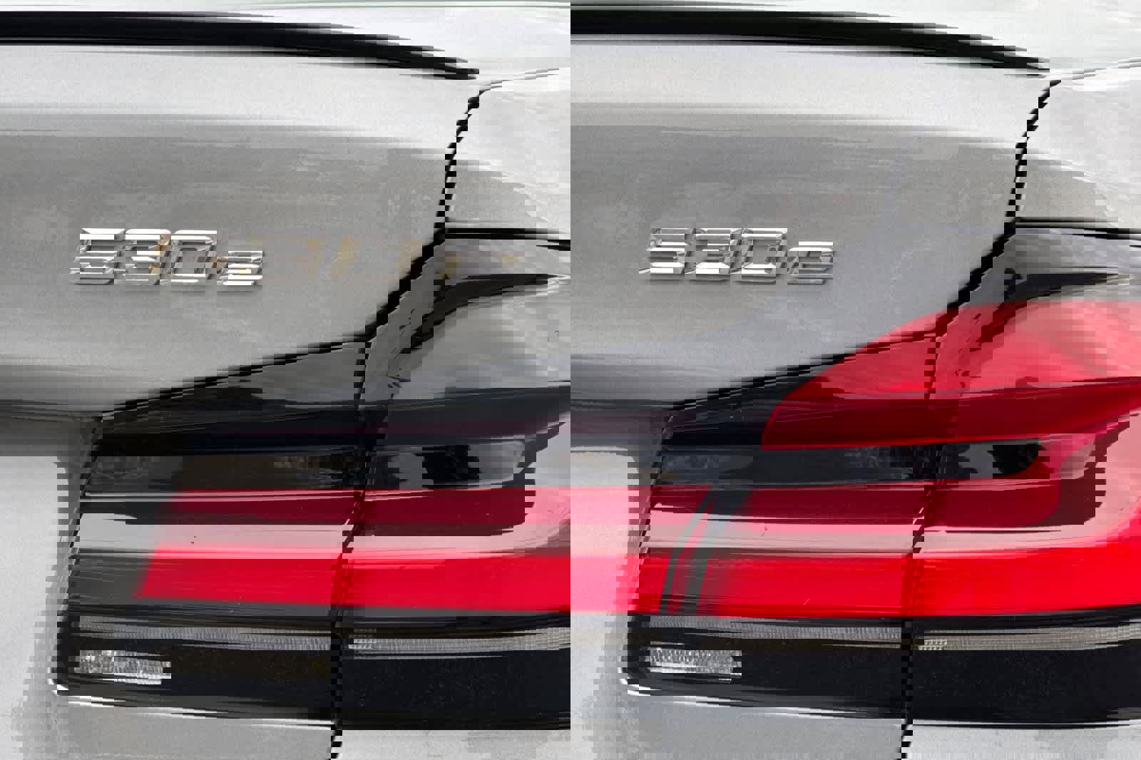 Certified 2023 BMW 530e w/ M Sport Package image 35