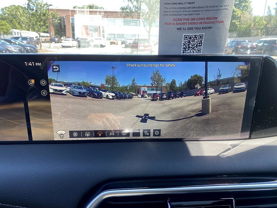 New 2026 Nissan Armada Platinum image 12