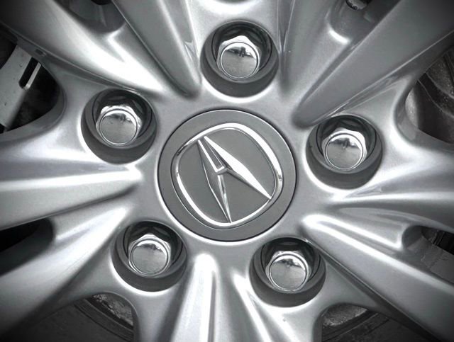 Used 2023 Acura MDX SH-AWD image 12