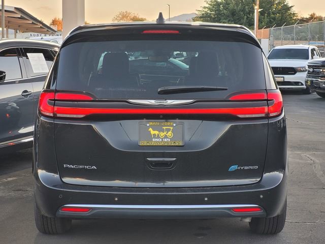 Used 2024 Chrysler Pacifica Select image 5