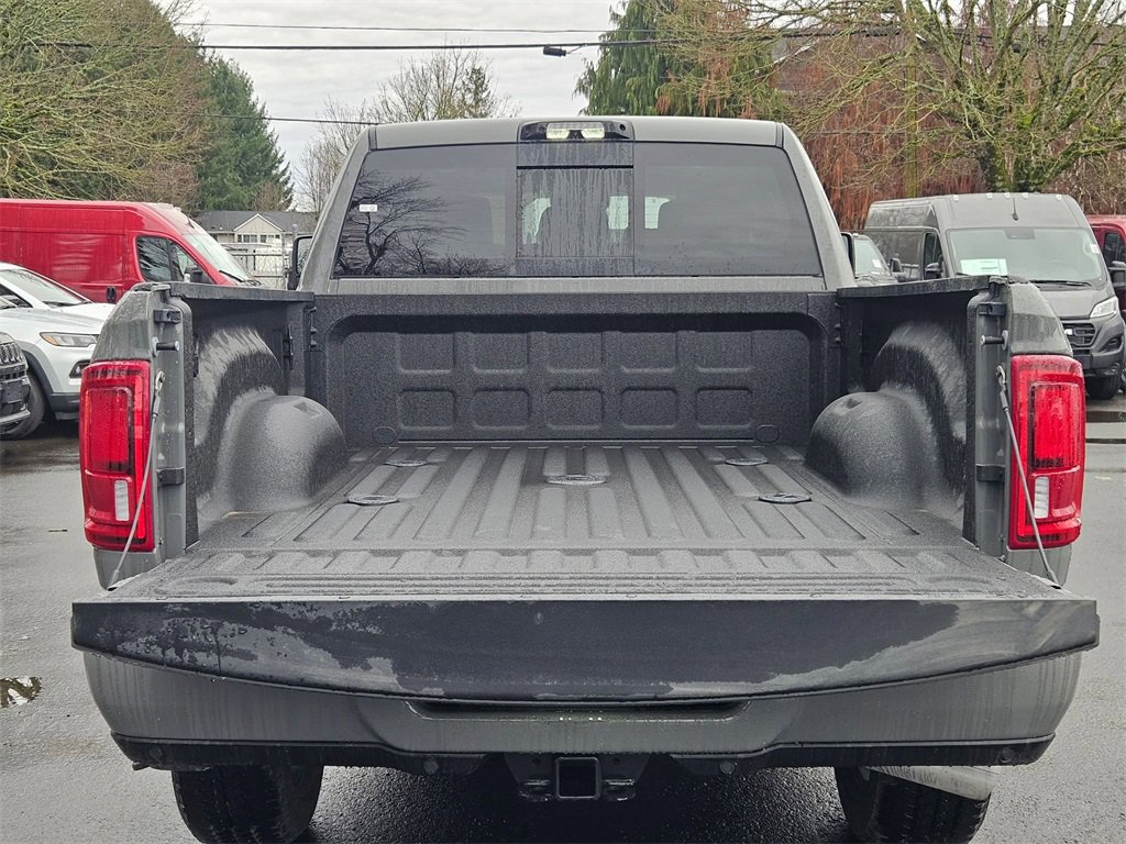 New 2026 RAM 3500 Limited image 10