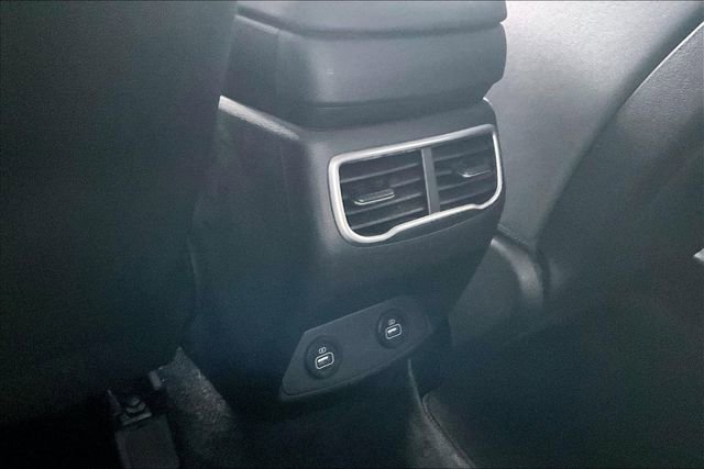 Used 2023 Hyundai Santa Fe SEL image 10