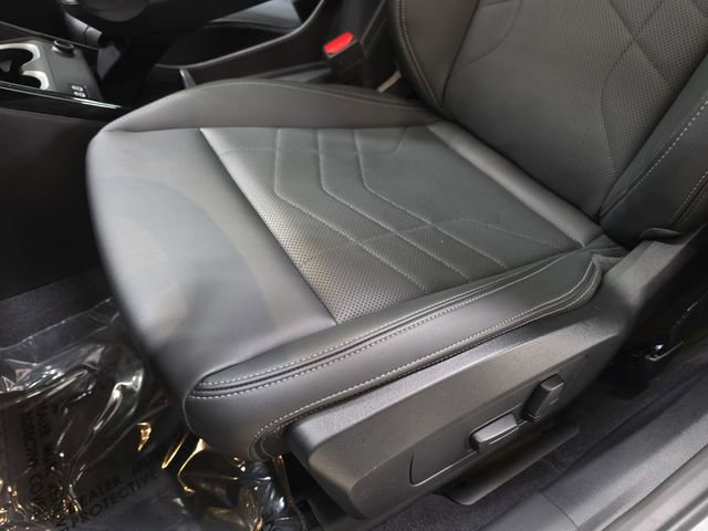Certified 2025 BMW X2 xDrive28i AWD/4WD image 24