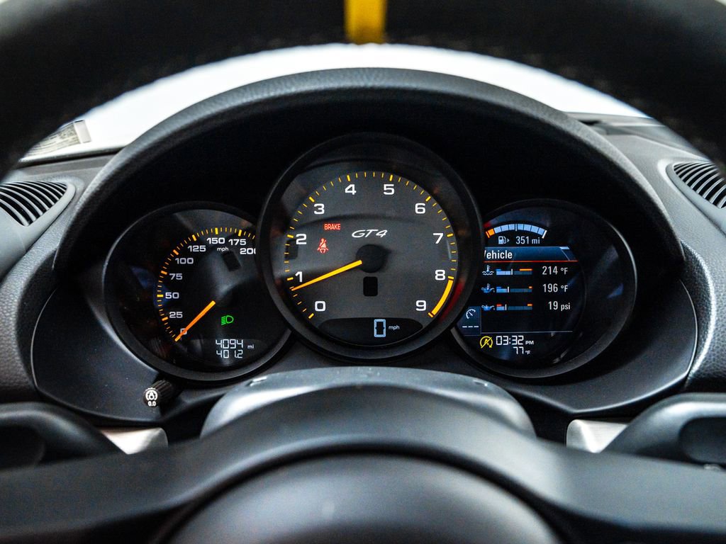 Used 2021 Porsche 718 Cayman GT4 RWD image 18