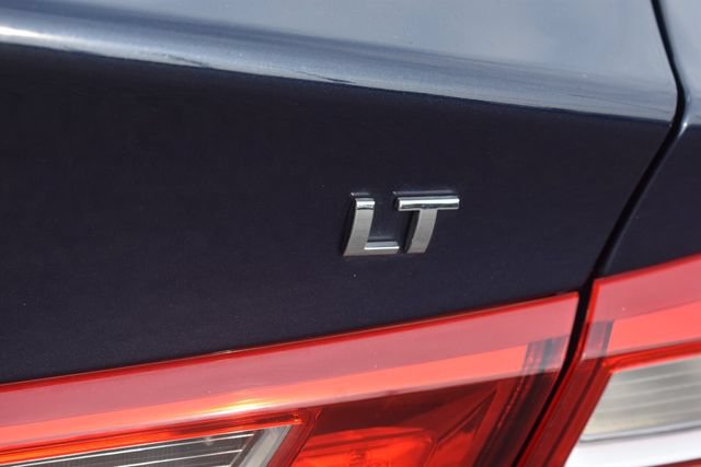 Certified 2018 Chevrolet Malibu LT FWD image 16
