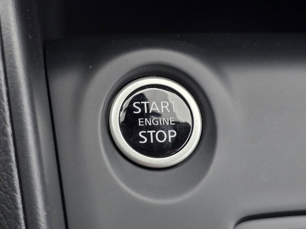 New 2025 Nissan Kicks Play S image 21