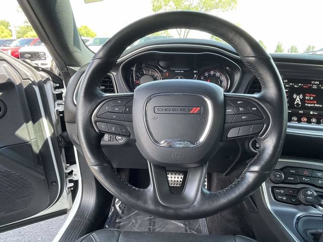 Used 2018 Dodge Challenger SXT Plus RWD image 8