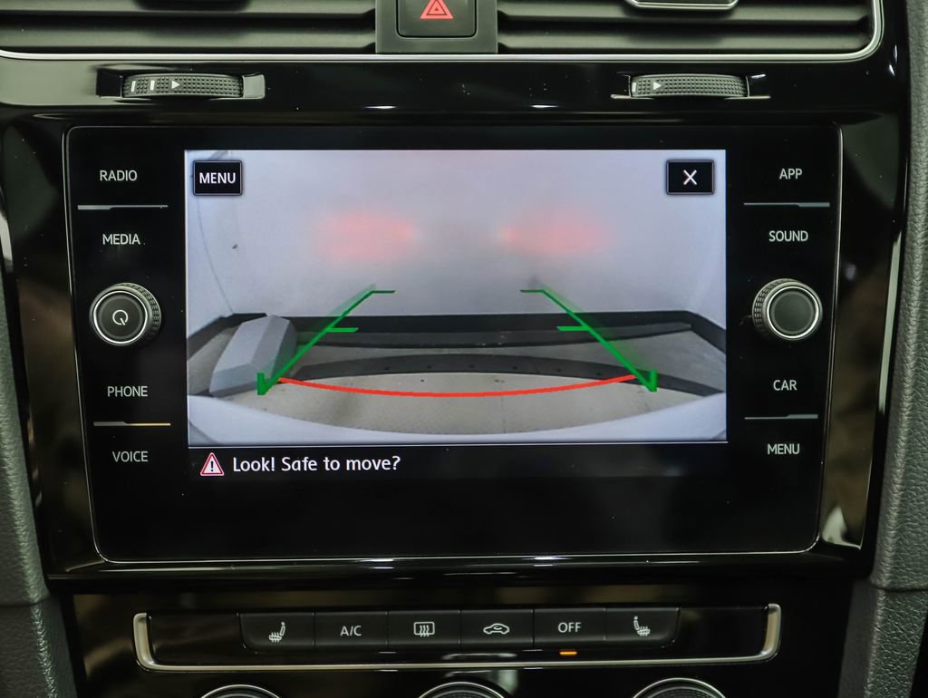 Used 2019 Volkswagen GTI SE w/ SE Experience Package image 17