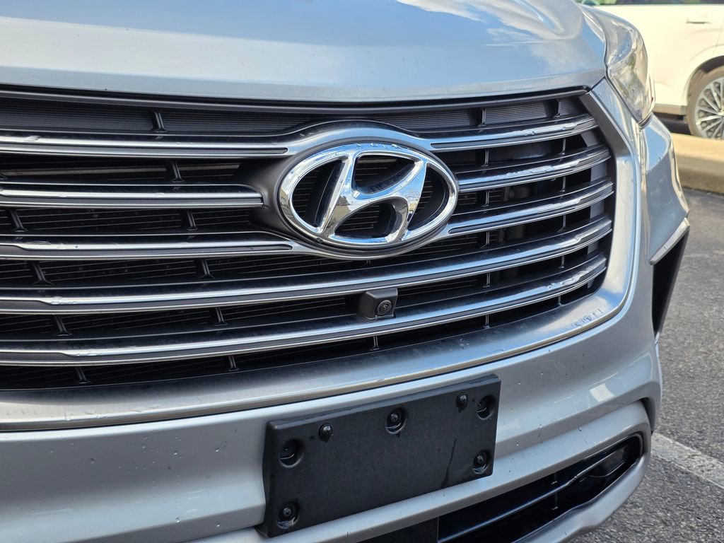 Used 2018 Hyundai Santa Fe Limited image 9
