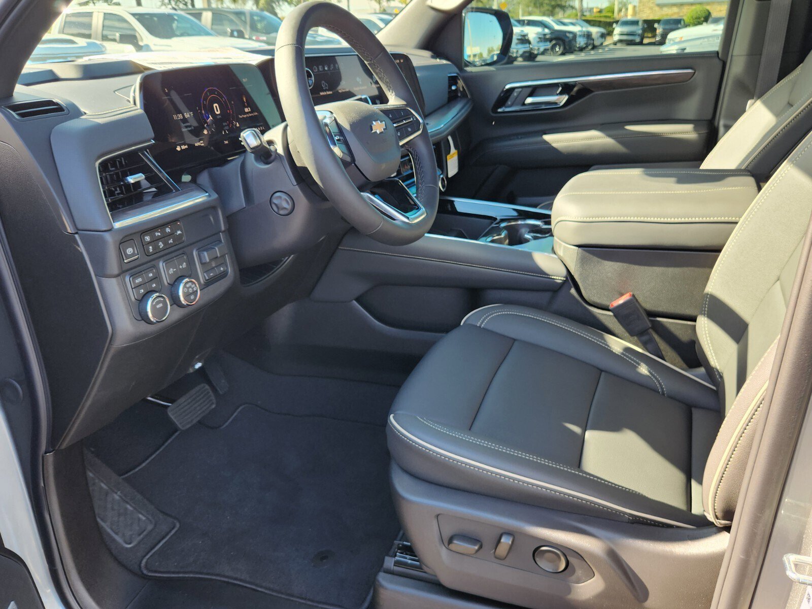 New 2026 Chevrolet Tahoe Premier w/ Sun And Tow Package image 5