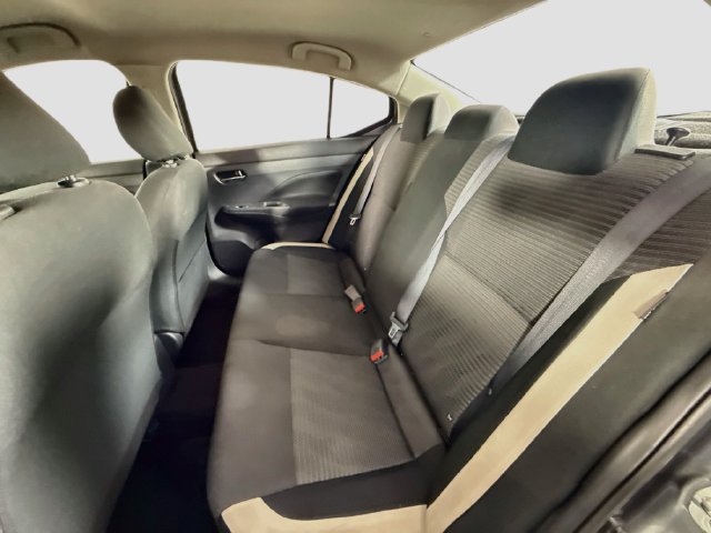 Used 2021 Nissan Versa SV FWD image 24